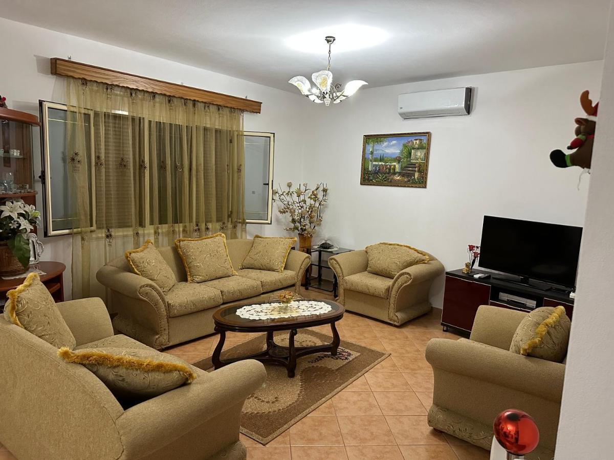 Vila Adriatik 1 Vlore Exterior photo